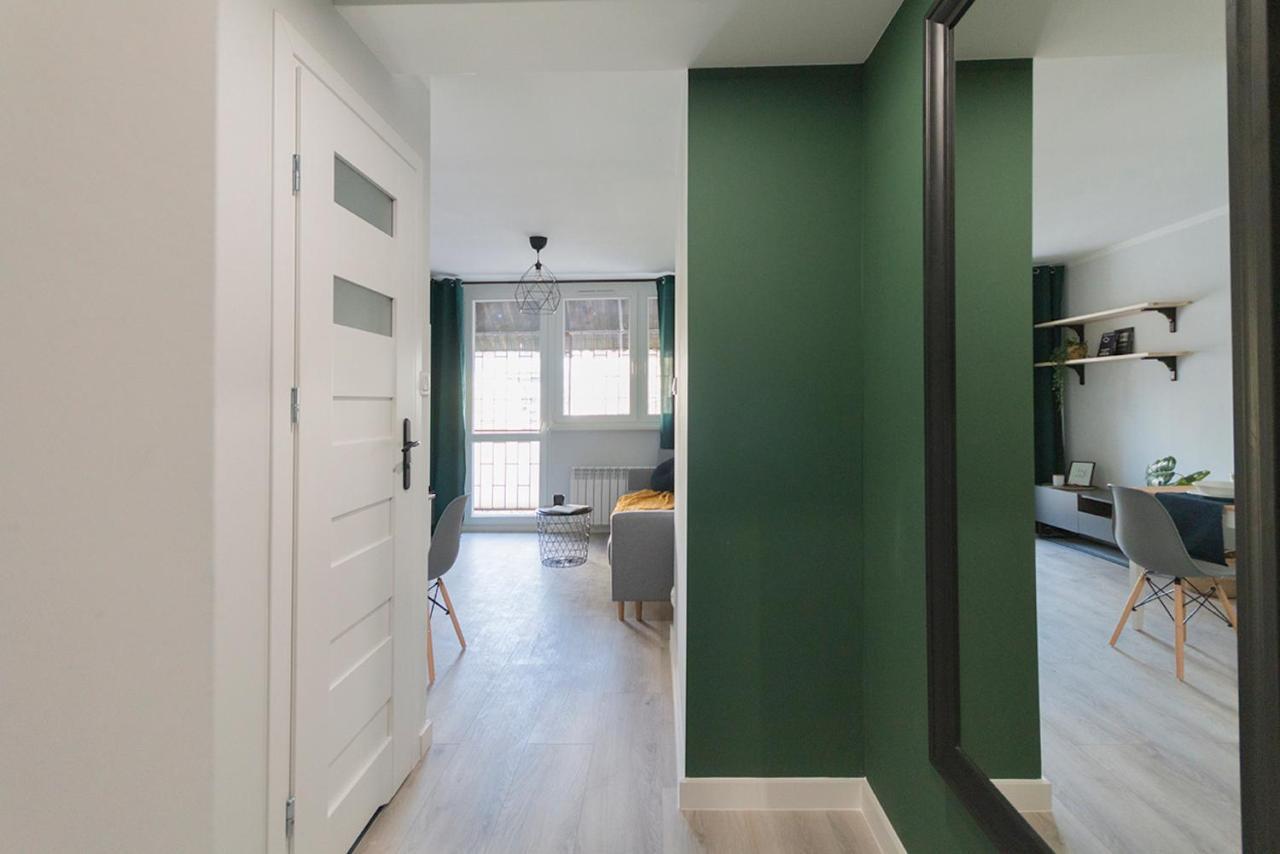 Golden - Cozy Studio Lägenhet Warszawa